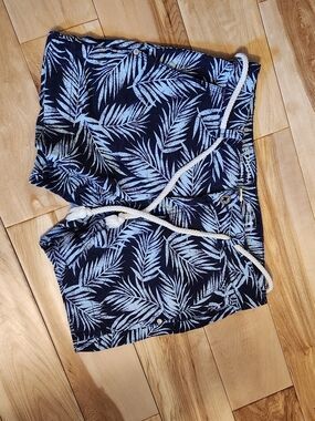 Sonoma Navy and Light Blue Tropical Leaf Shorts